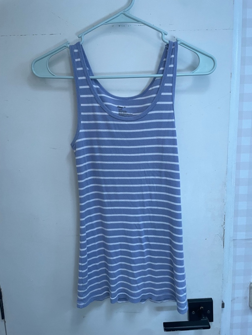 GAP 100% cotton striped tank top M